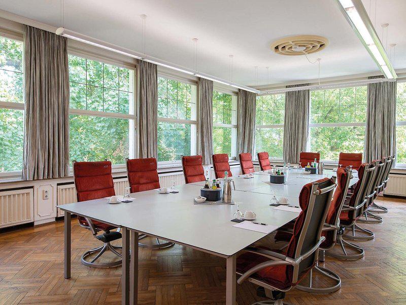 C3B0AD79A0BEDA11084D22E4E29293DF