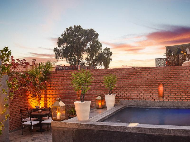 373AEF5019BB8851F7EA90108CAB3A99