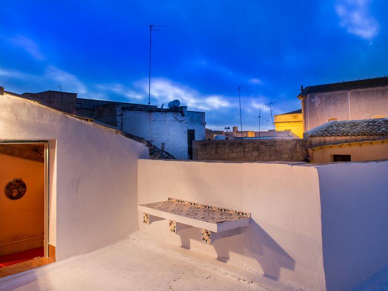 9B6FB9F073486CDC6A1D82884F8EF905