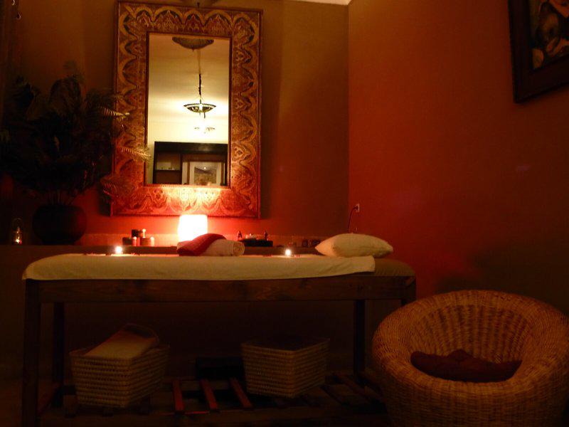 1009CBFECFA9851E0A9A6B28CAADC70A