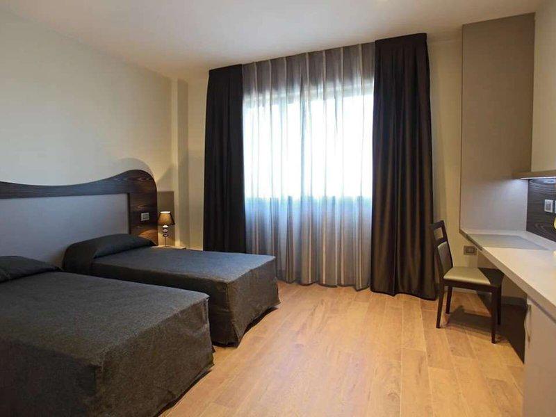 B59EFE1B49F8E920CB96B4AB155EE032