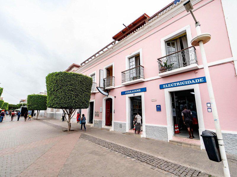 1F66C98174BB652926E77AAFBA2AE664