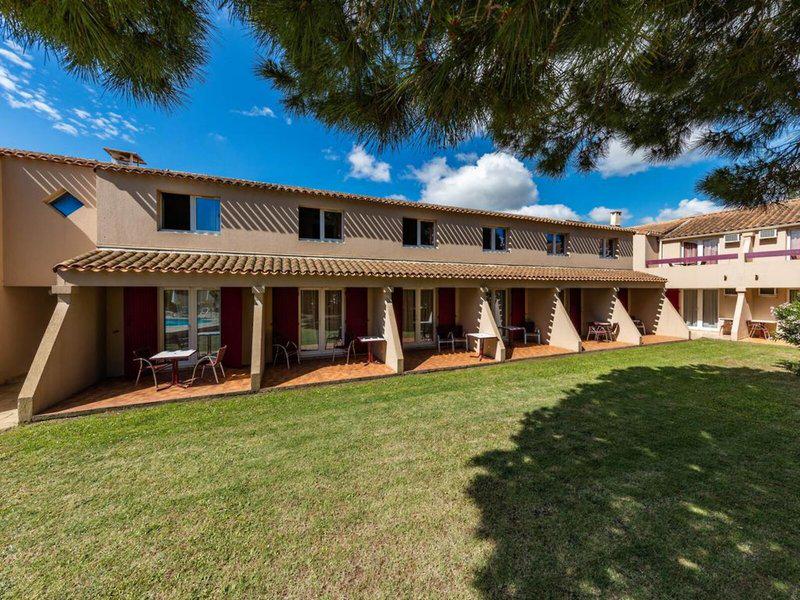 FFEF212E86154F8BBED4D488D71D9527