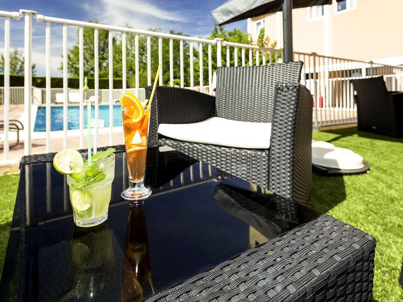 0797438018347BB6EBFA7433E930BA41