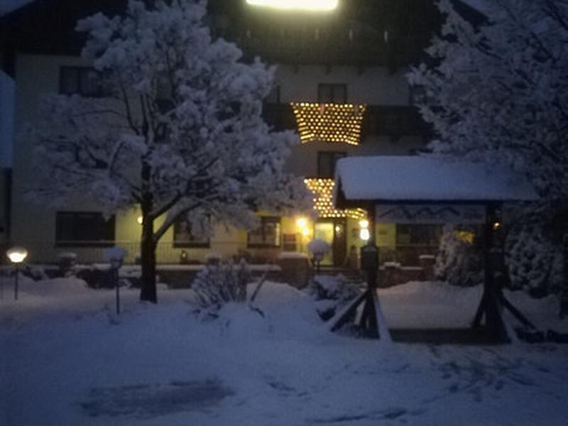 B28C5C5B4A0755FBF87402C81D0EC34E