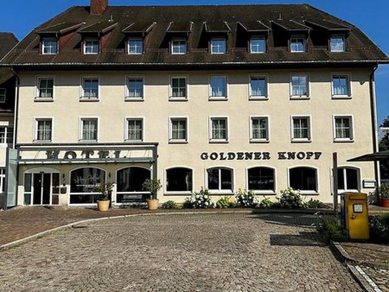 D47B829E69C5E0F55E4DFC2B62634A14