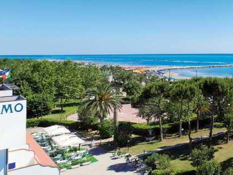 CD3B2CE3FB3ABD45E963E390EAF5CE96