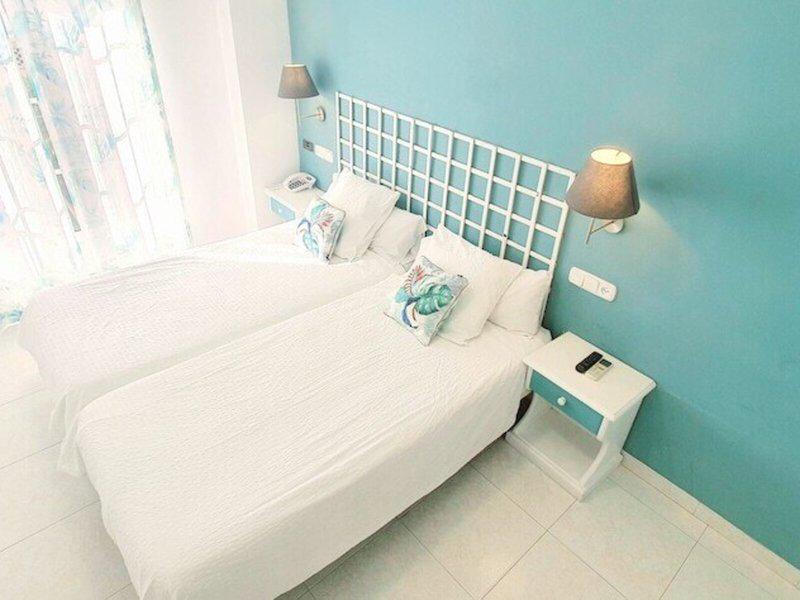 609677F76198ED836C400546BB5DA327