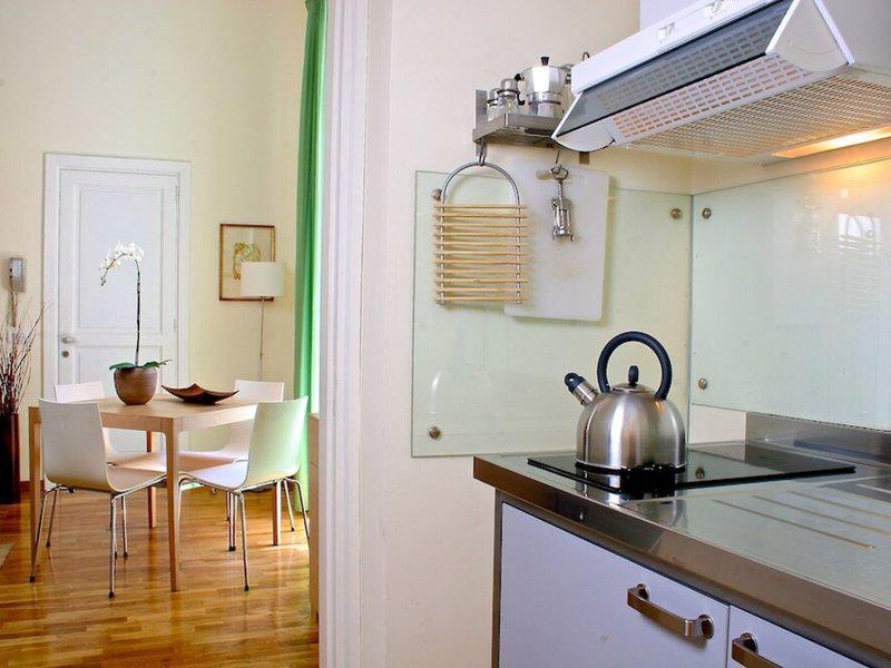 5E9BD236961D1170C0E1E61B46AAA4D8