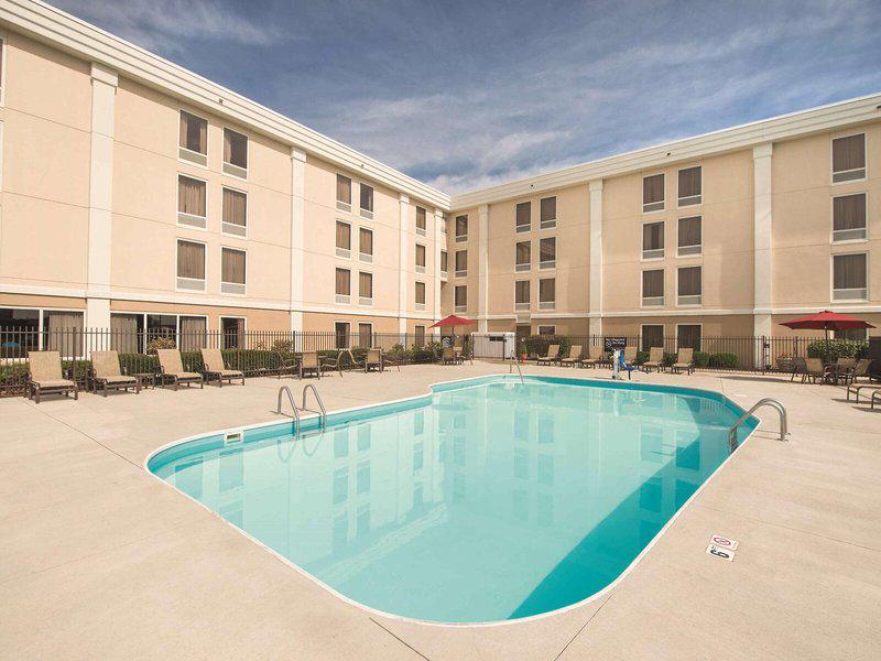 A42CBEDA575F48E4628D2A0F175C7EA3