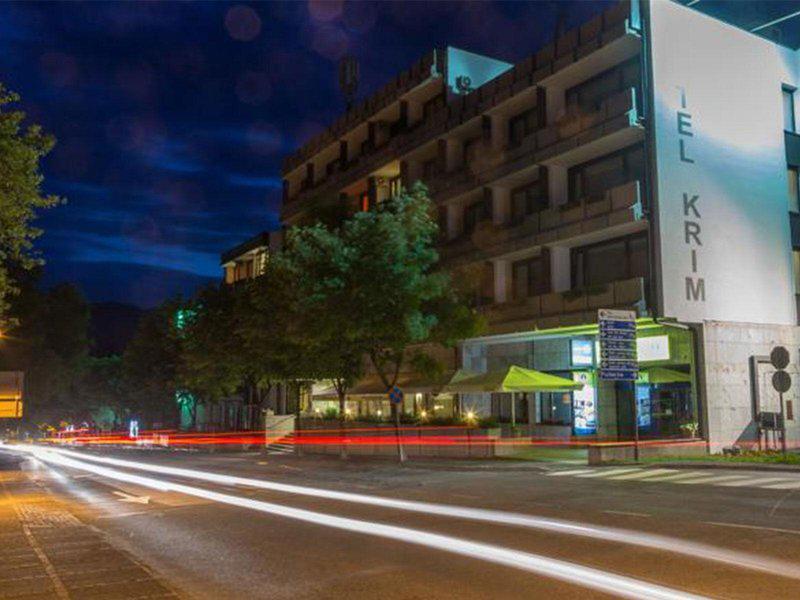 1F20F337D278CD9A84DD9086D3AACF73