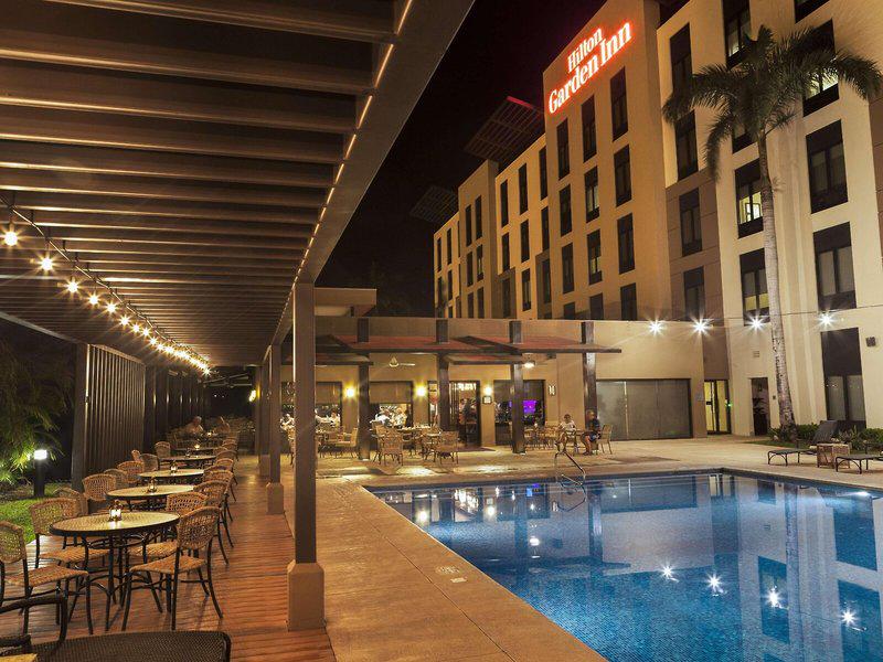 9C7B2FCEA1D4E17A8871847482880979