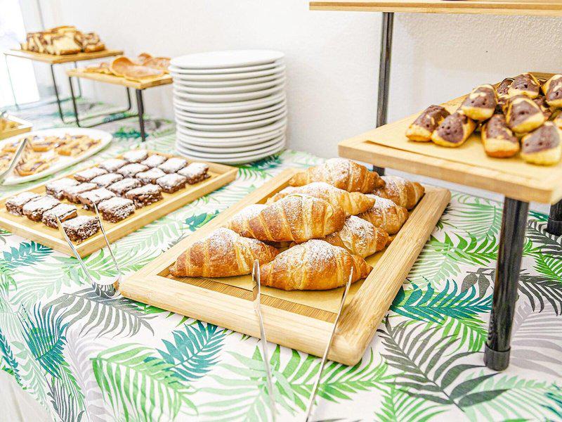 5909AFEFA0B3C9D8DFB2DB8F7A5E08AB