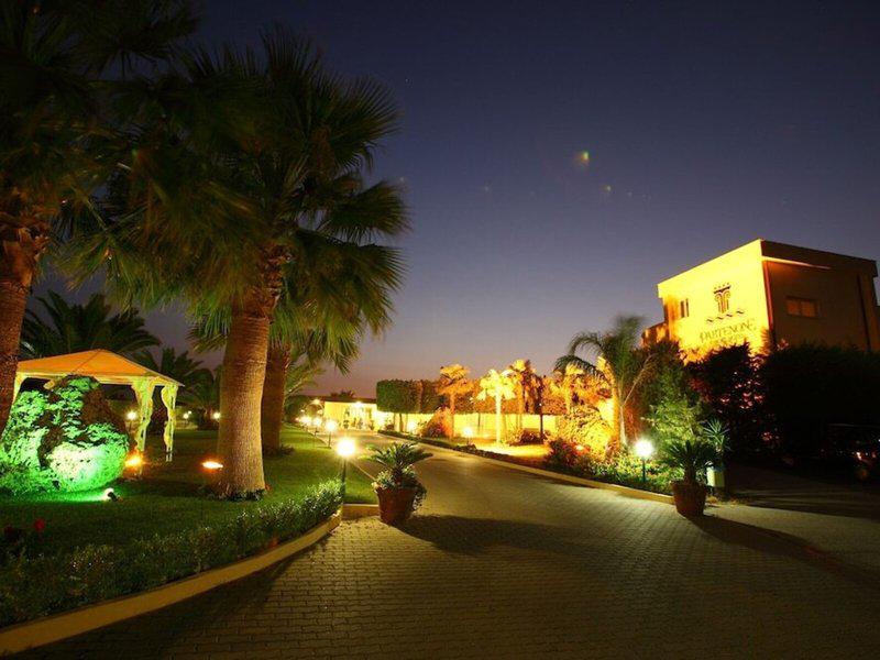 004258EF95DE56C85AC51D35CD57DEE2