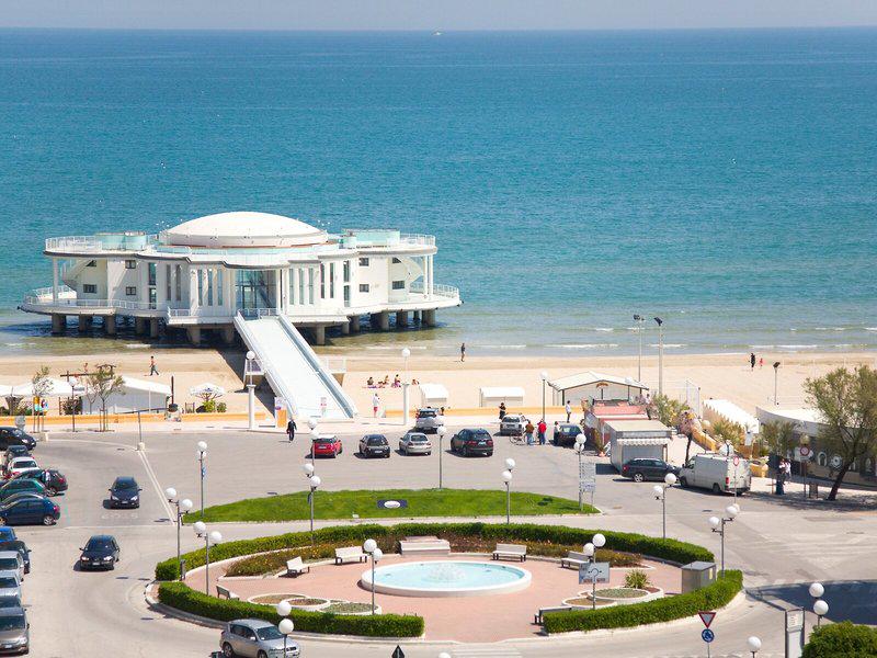 682EED34A5B9FDAF73F8C41EE239684A