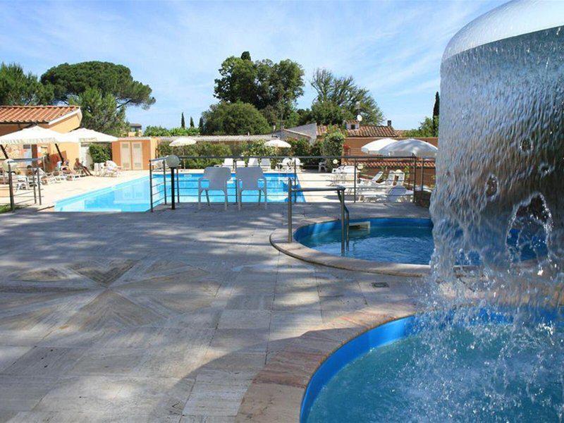 6D038919FAA4E207F4124F61F293D3D8