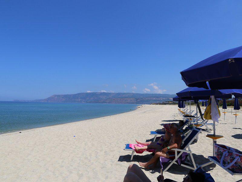 34E86ABEF616636A78C40551E08D03AB