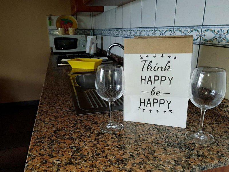 20FBDEBB8D7EFFDA47824EB11F630D97