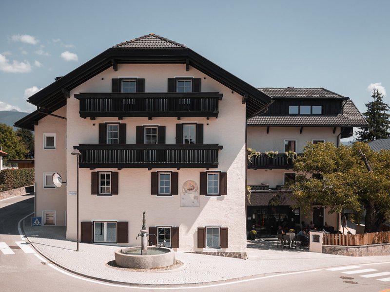 7B38A2AE17EC4050B3B6C2FC2FD20583