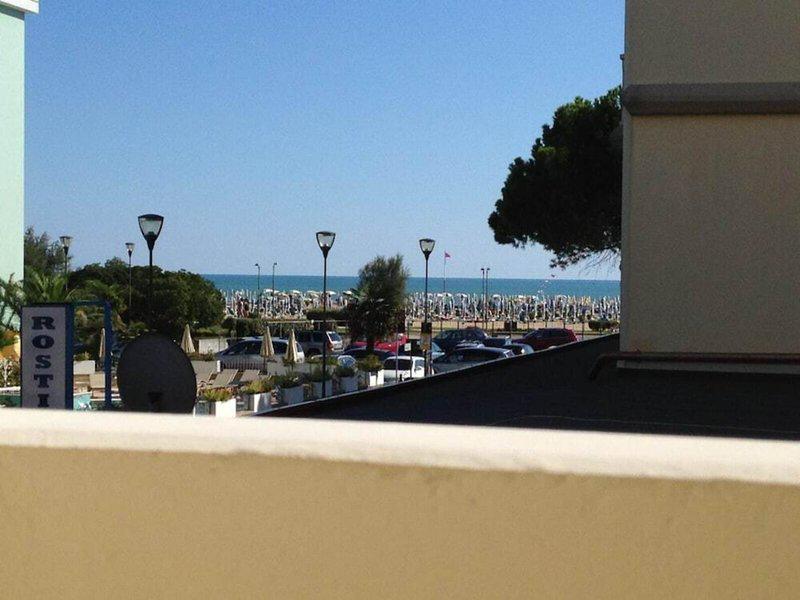 F97ED826FFEE761D09D08AD58D570E5A