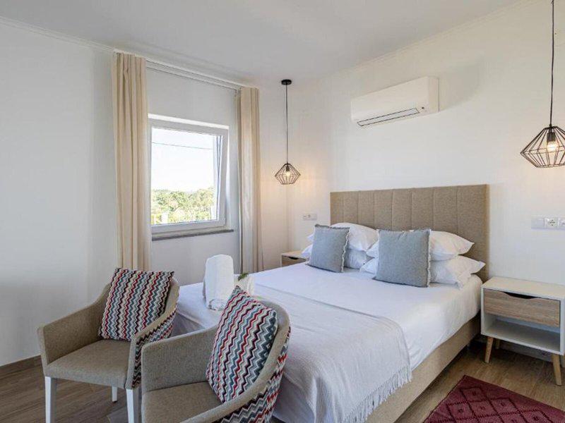 0B8CD270EFA600063834AF2D1FFE7D7A