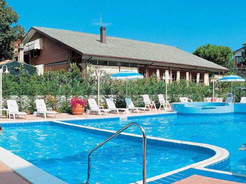 33C14478BA6CFE216DCA8D3F7EB20F40