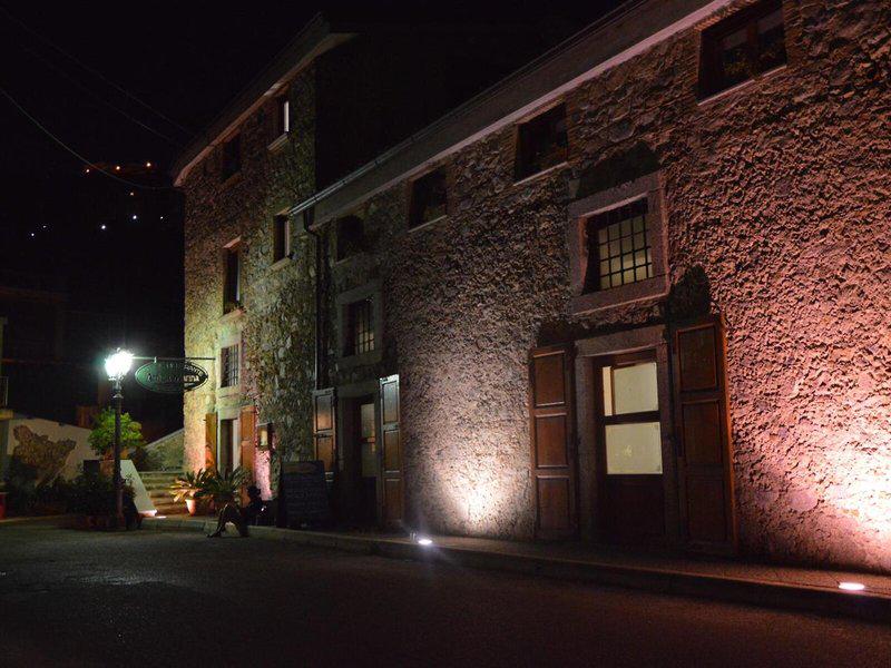 C1C0ACC184E1501B079EEC6D665A07F6