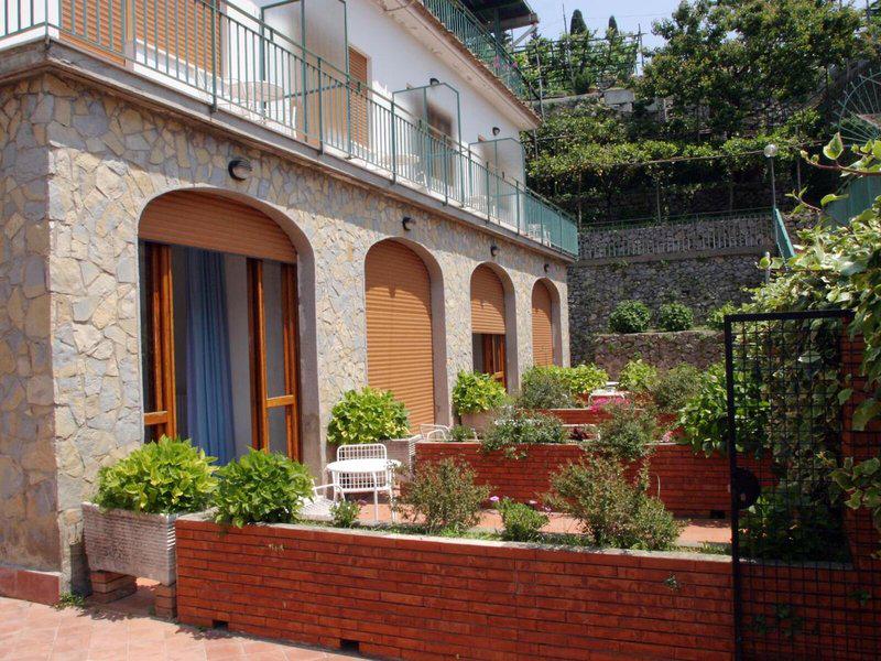 9F52EEE3258E90829BB73CF10D51533C