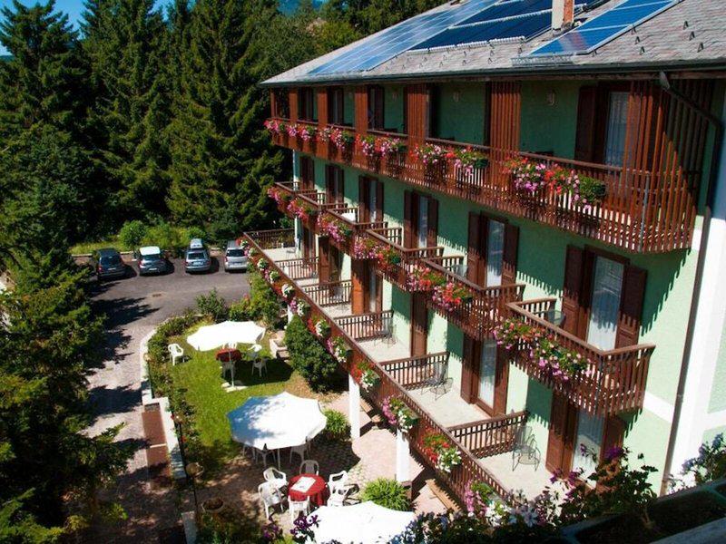 24862853A33ED3322C8FF65269937655