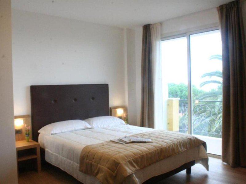 87CA079F698404A2582B944B4A2E3F04