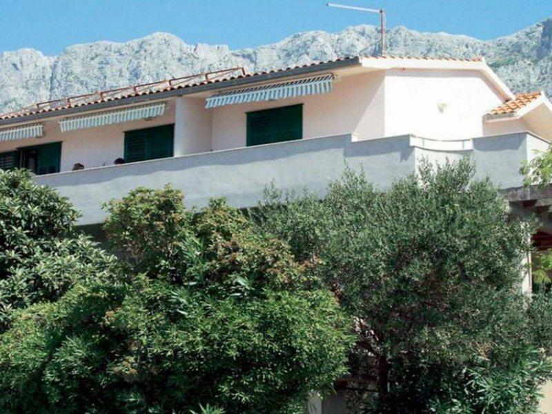 968BB76126E8E7DE9F61D897F96863B3