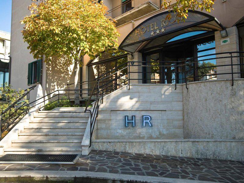 D8CD9430F8D44AE33C7B19201E6637AA