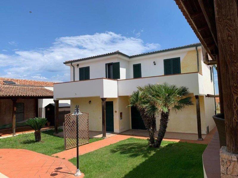 BEDDEDD97920F652AFA983D2D55C7CF4