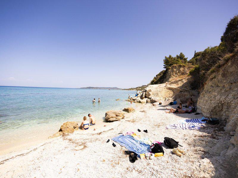 BB63367B8B620F4A2C0C745166C67CBD