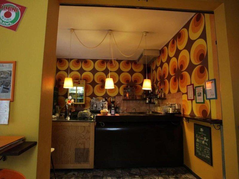 50F9C96B68B49F6C0B52D6DD06C2A2B8