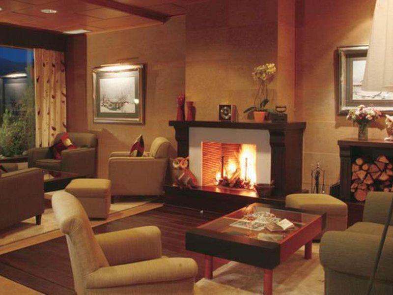 07ABC72A414C30B6A321C1BBCF070B1D