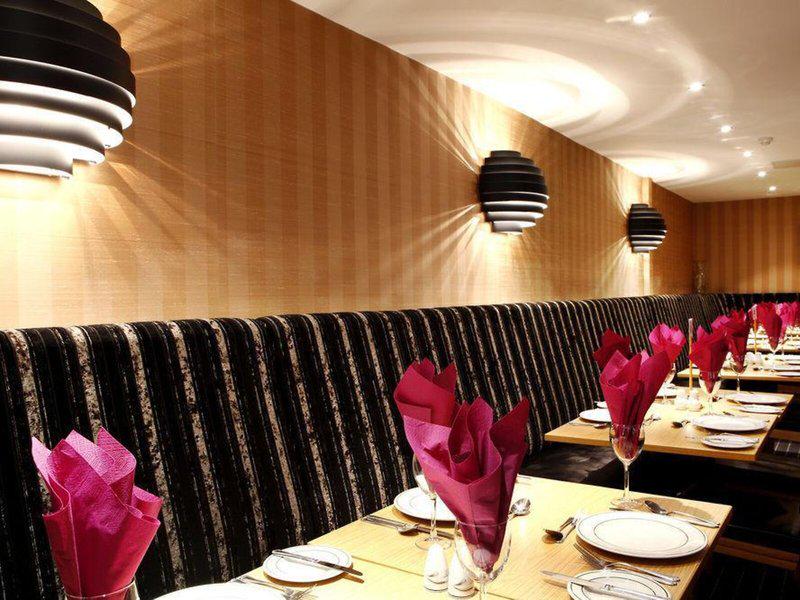 4B05CF04622390FE87D938320961B9EB