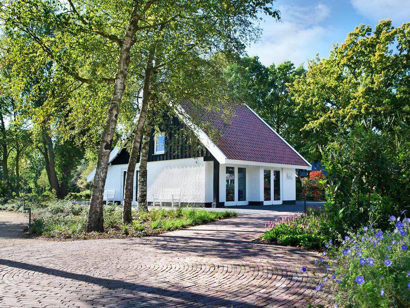 9B0618F740882B203627696C2C4909B4