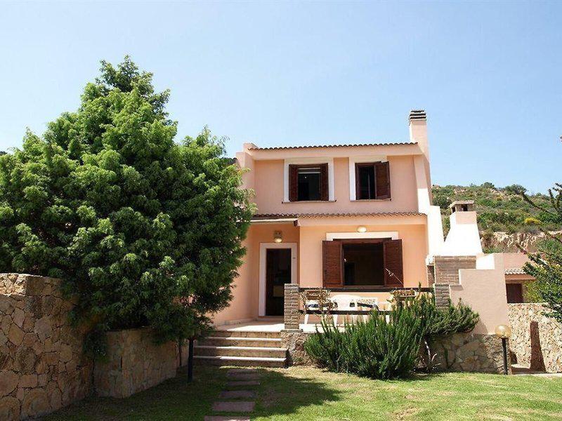 C5D129082AC460BEEF1D3D1D065FEF3A