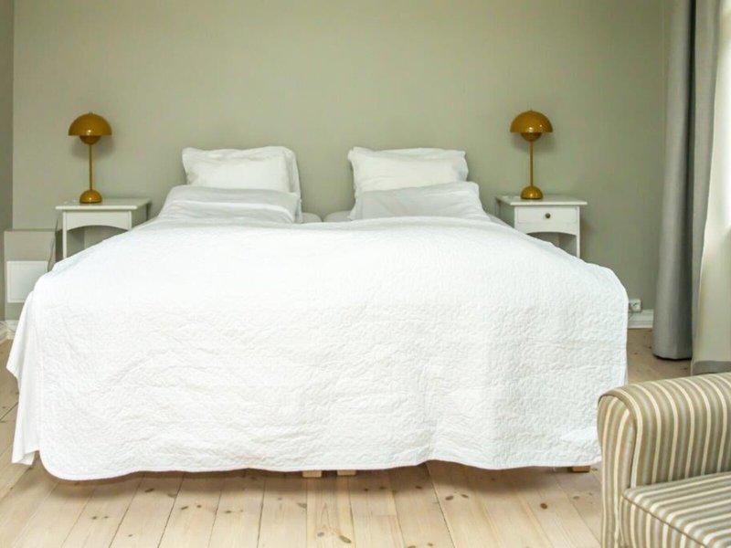 7CFEE1299B5950D8277C34B8BC5391B2