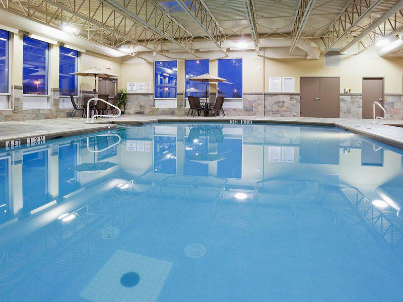 844E9B3BBA6B83A41DB2585FAEA6A761