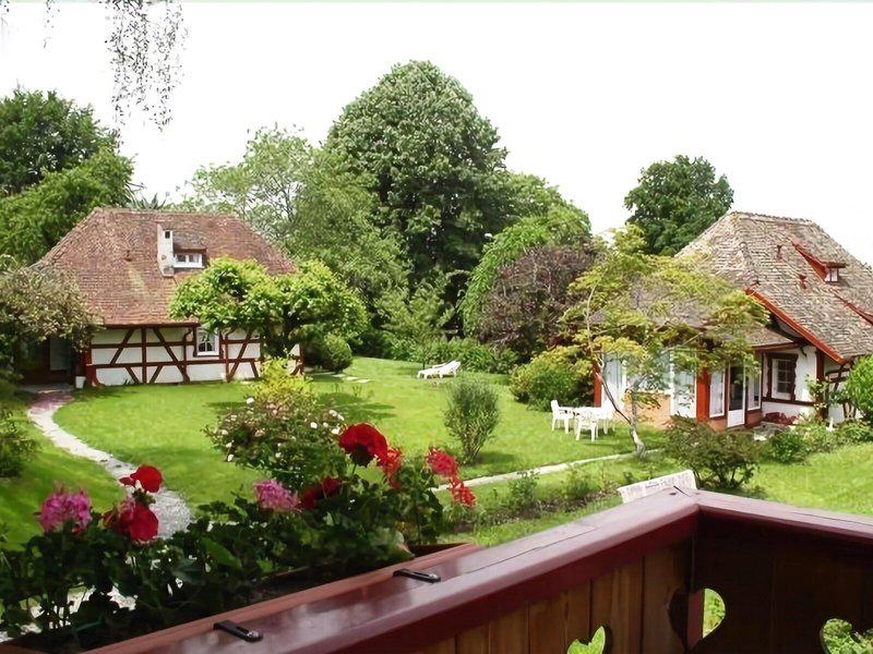 FF5E767C01237DAFB189B0CEF3AF91B9