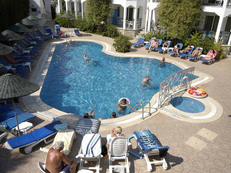 55136F3C49858C5A6A49C3701B97D4AF