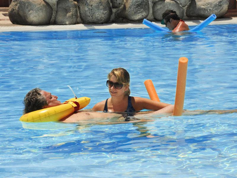 1762805BDD3C2640A06A7A799DC9710E