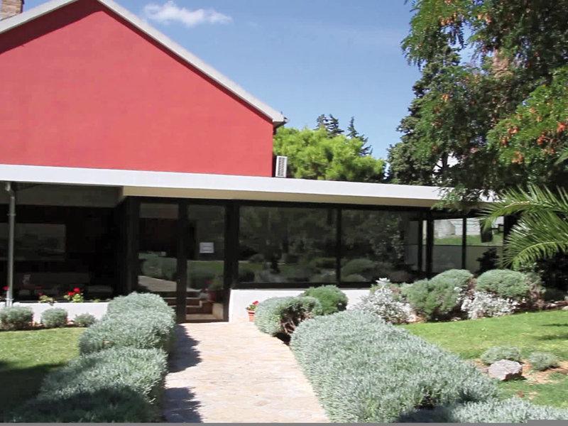 8344D88CDB756DDAFD6650D9E50F7244