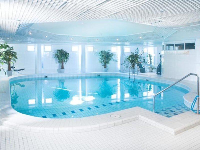 D8D2AF8F64DC1432626FAAAE4B2E4856