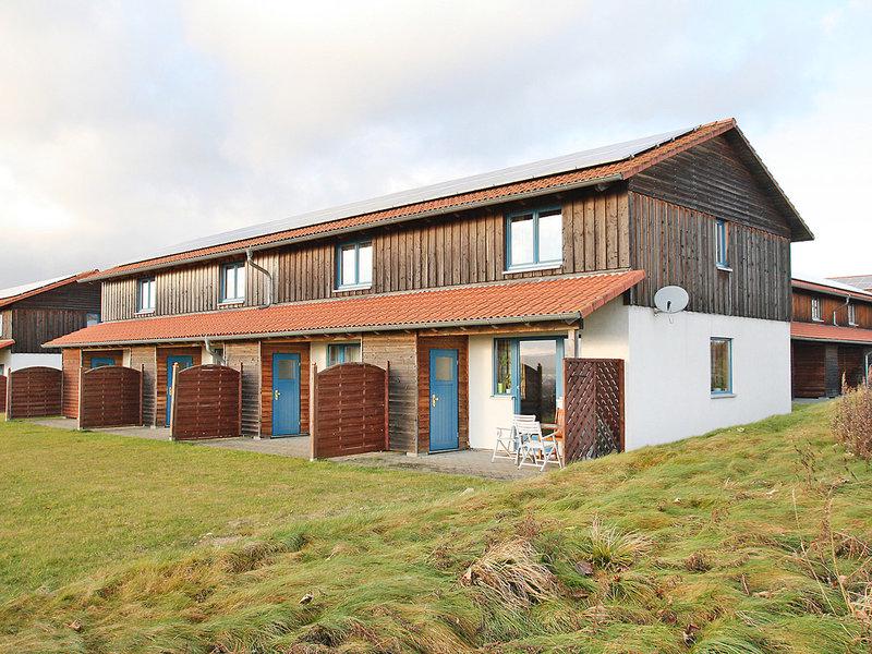 E174E17A517A17314BAD66E8990719AB