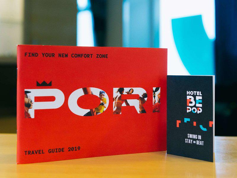 587EFA4937FB0AD7E97C9D9282E2D898