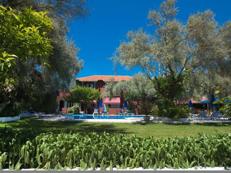 0F2818F6C941D34DFF4174D3C695D081