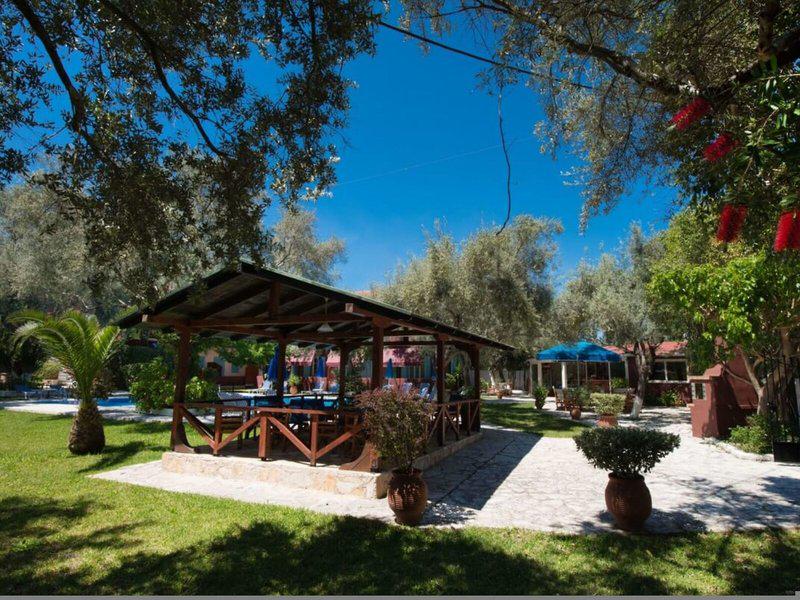 3C21D2781639E065EC47DD4331D9FDDE